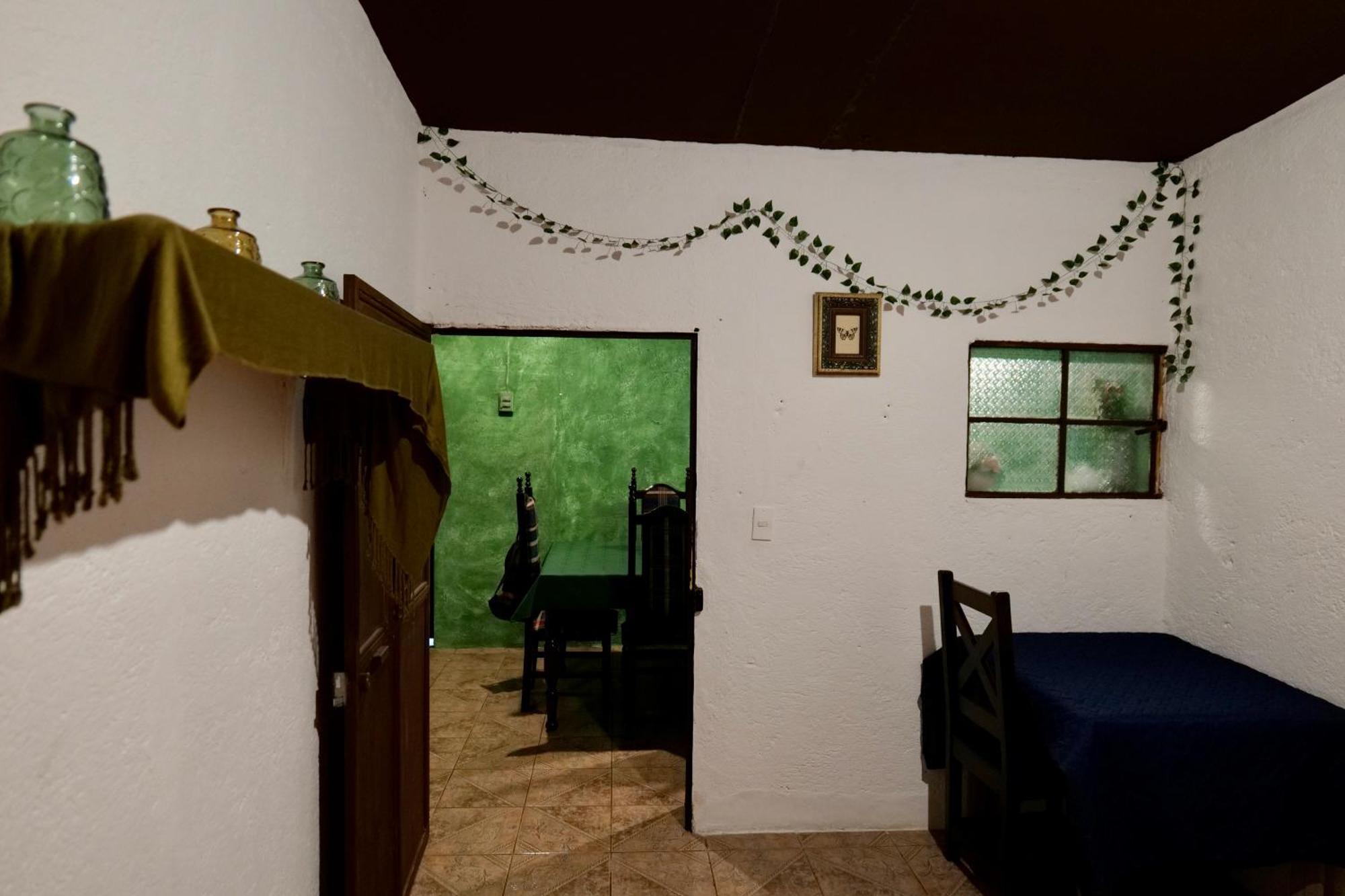 Wonderland Hostel Antigua Exterior foto